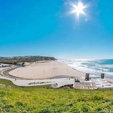 Pater West - Praia Da Areia Branca Praia da Lourinhã